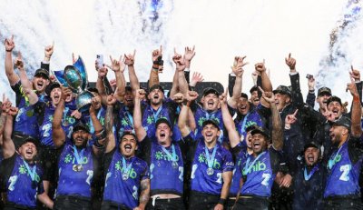 Los blues ponen fin a una sequía de trofeos de 21 años