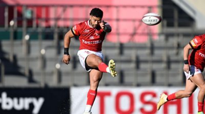 Richie Mo'unga regresará temprano a los All Blacks